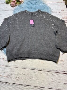 NWT PrettyLittleThing Gray Pearl-Embellished Jumper Sweater sz M